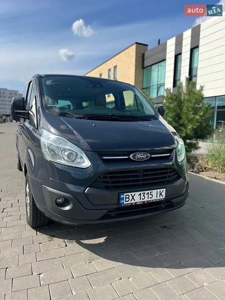 Ford Tourneo Custom 2013 photo 3