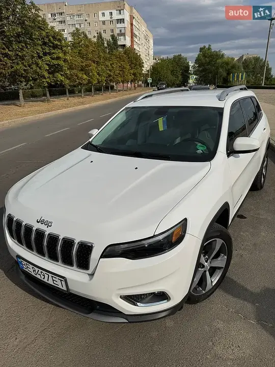 Jeep Cherokee 2020 photo 2