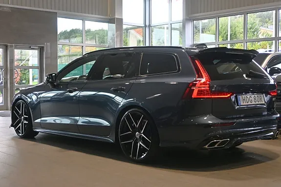 Volvo V60 2020 photo 3