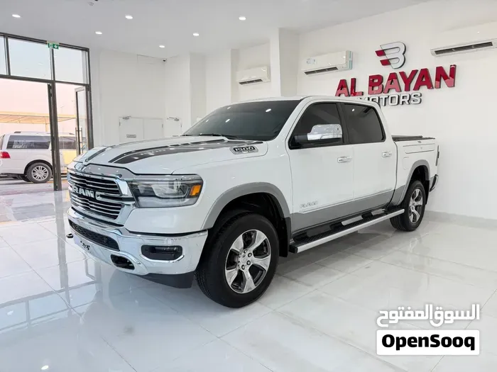 Dodge Ram Laramie 2019 photo 2