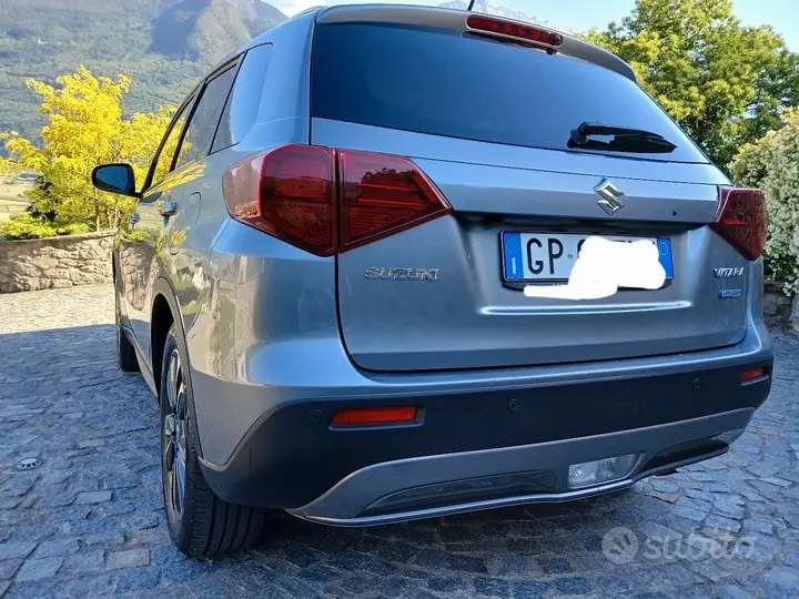 Suzuki Vitara 2023 photo 2