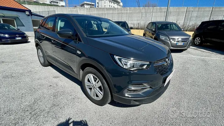 Opel Grandland X 2019 photo 3