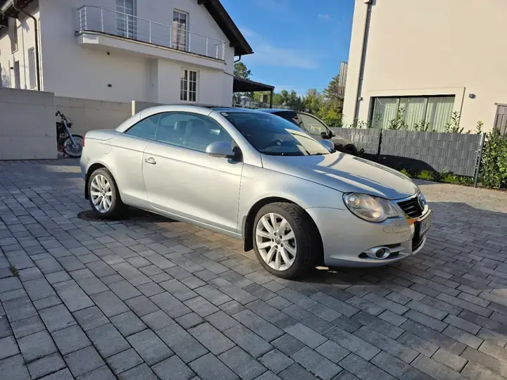 Volkswagen Eos
