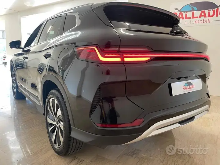 BYD Seal U 2025 photo 4
