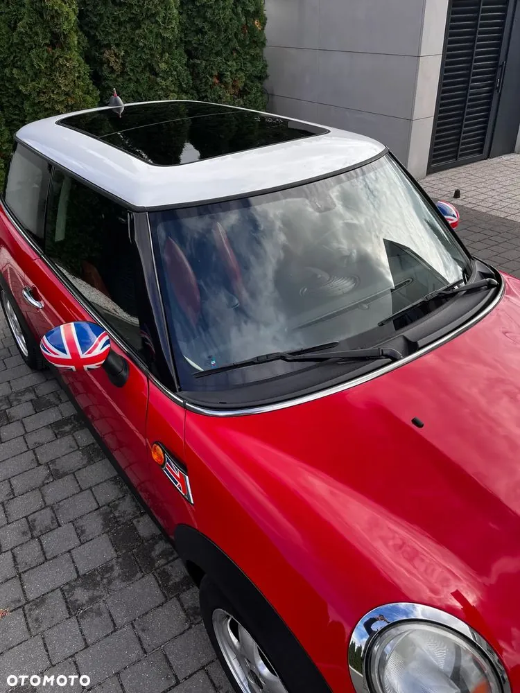 Mini Cooper D 2010 photo 4