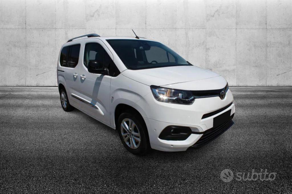 Toyota Proace City 2022 photo 3