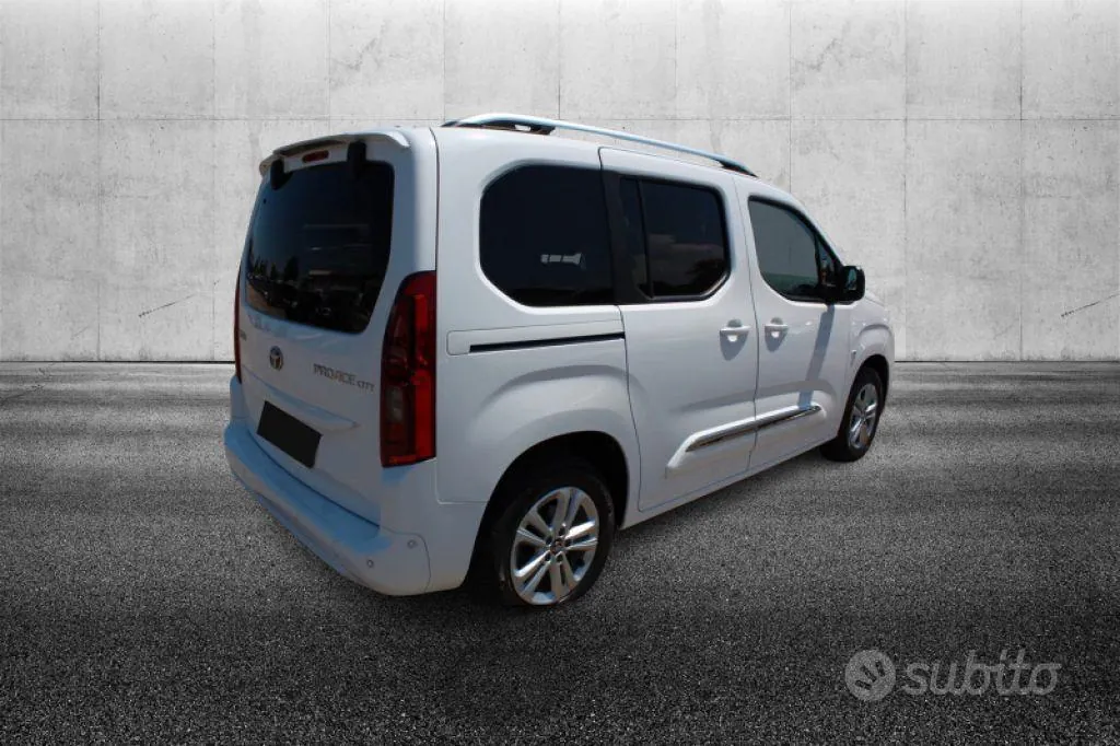Toyota Proace City 2022 photo 4