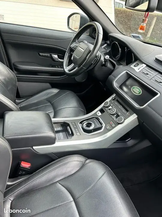 Land Rover Range Rover Evoque 2017 photo 2