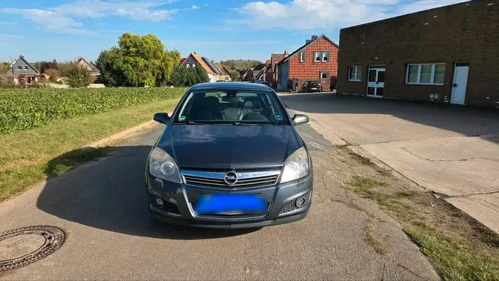 Opel Astra H