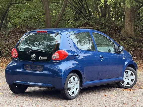 Toyota Aygo 2008 photo 2