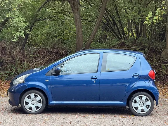 Toyota Aygo 2008 photo 4