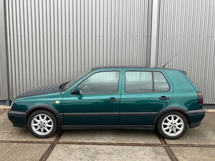 Volkswagen Golf 1995 photo 3