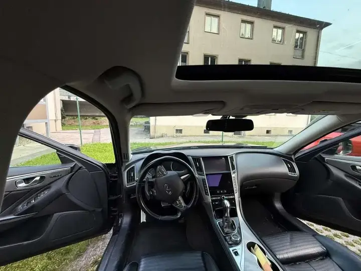 Infiniti Q50 2016 photo 3