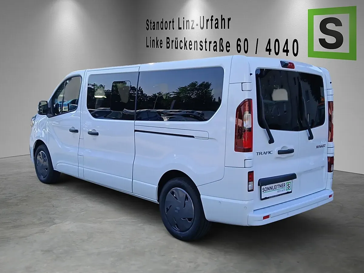 Renault Trafic 2026 photo 2