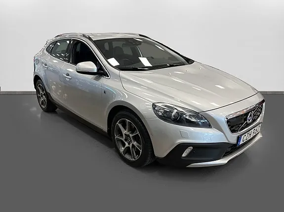 Volvo V40 Cross Country 2015 photo 3