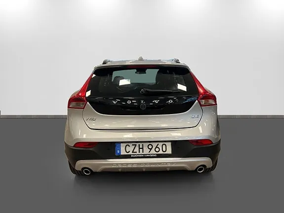 Volvo V40 Cross Country 2015 photo 5