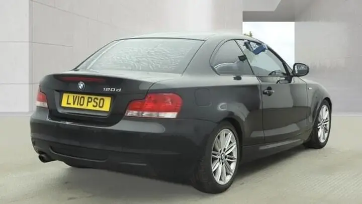 BMW 1 Series 2010 photo 4