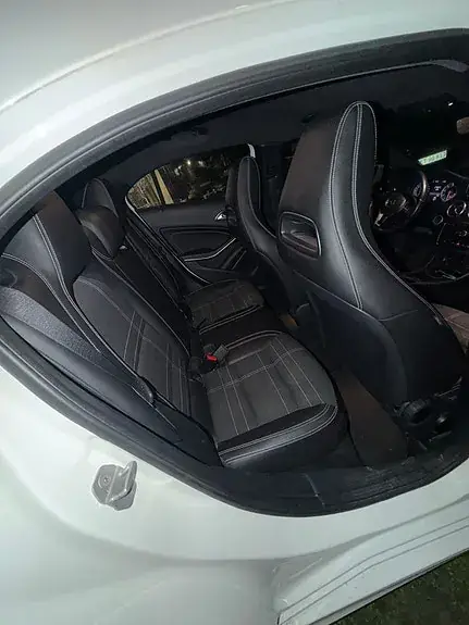 Mercedes-Benz A 180 2015 photo 5