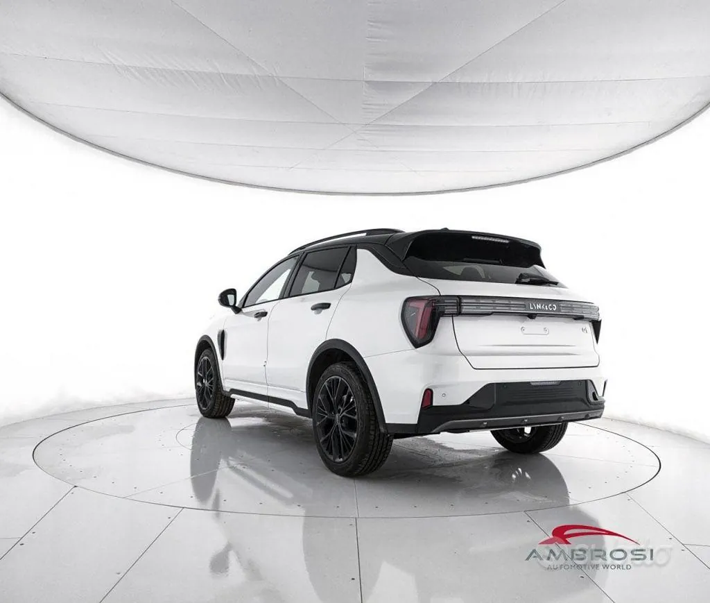 Lynk & Co 01 Phev More My25 2026 photo 4