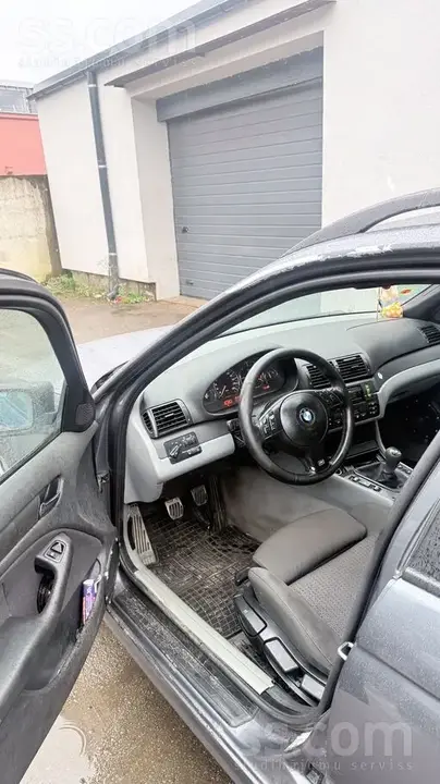 BMW 320D 2002 photo 2