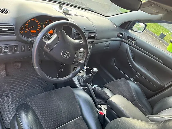 Toyota Avensis 2008 photo 5