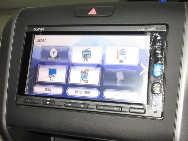 Honda Freede Hybrid 2017 photo 5