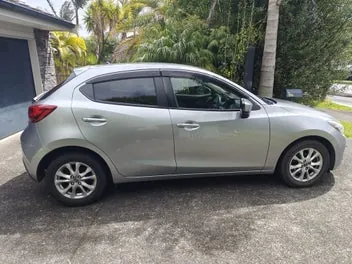 Mazda Demio 2014 photo 3