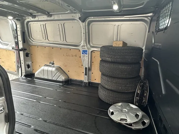 Ford Transit Custom 2021 photo 3