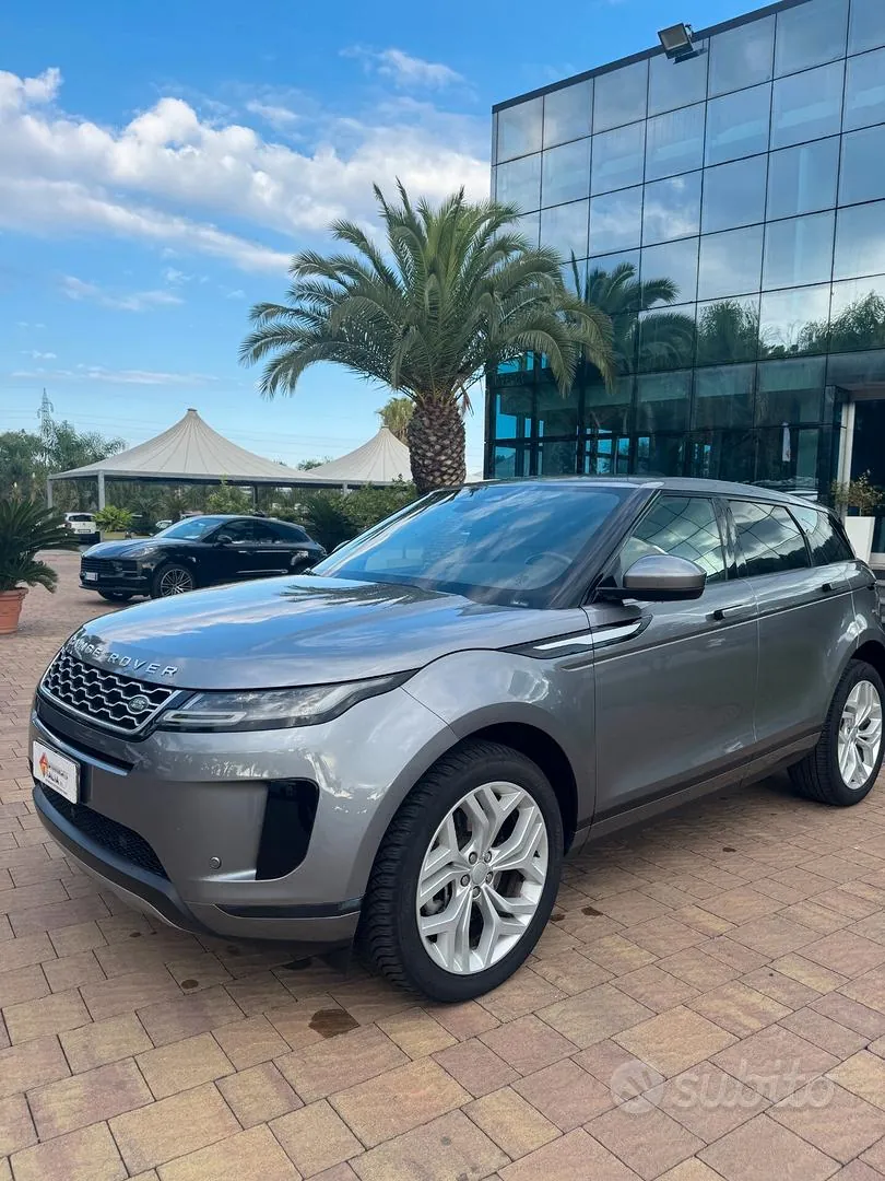 Land Rover Range Rover Evoque 2022 photo 5