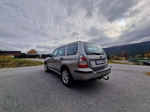 Subaru Forester 2006 photo 5