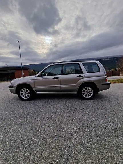 Subaru Forester 2006 photo 4