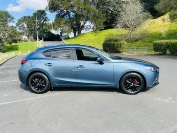 Mazda Axela 2014 photo 5