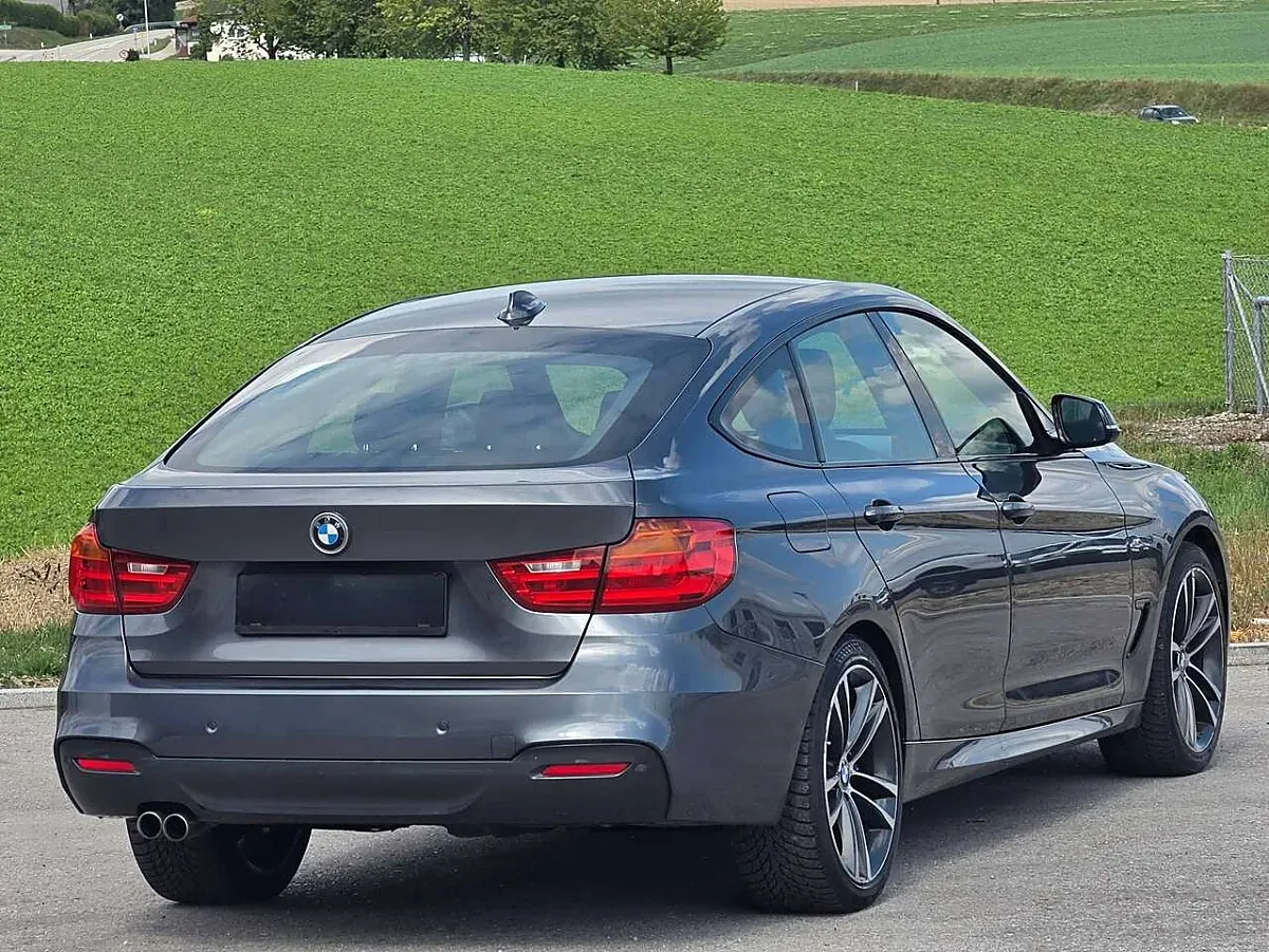 BMW 3 Series 2014 photo 2