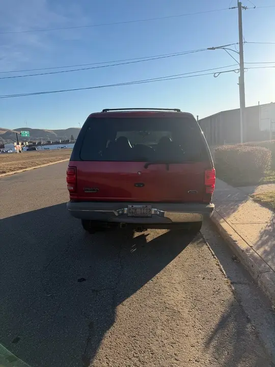 Ford Expedition 2002 photo 4