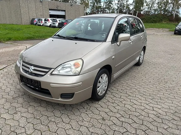 Suzuki Liana