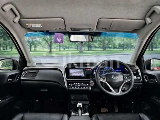 Honda Grace 2017 photo 3