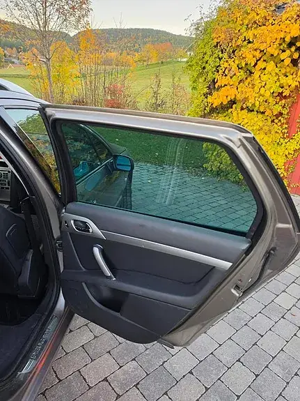 Peugeot 407 2008 photo 4