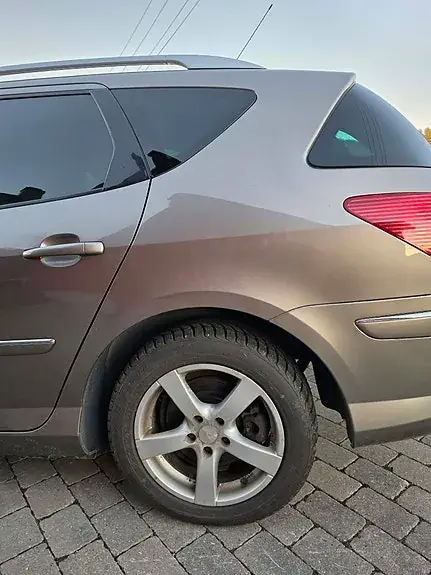 Peugeot 407 2008 photo 2