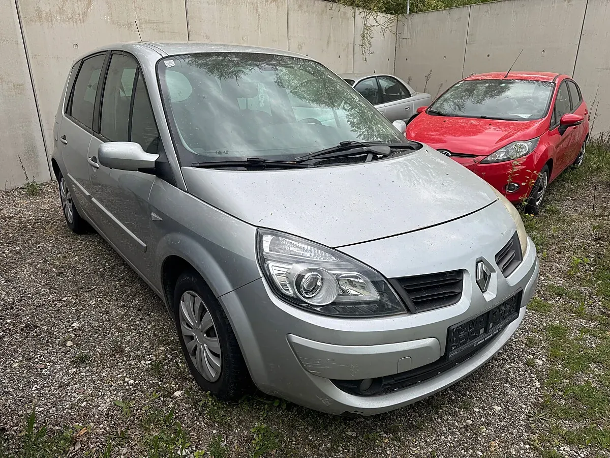 Renault Scenic 2007 photo 2