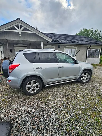 Toyota Rav4 2007 photo 4