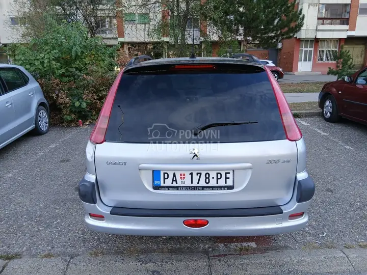 Peugeot 206 2003 photo 2