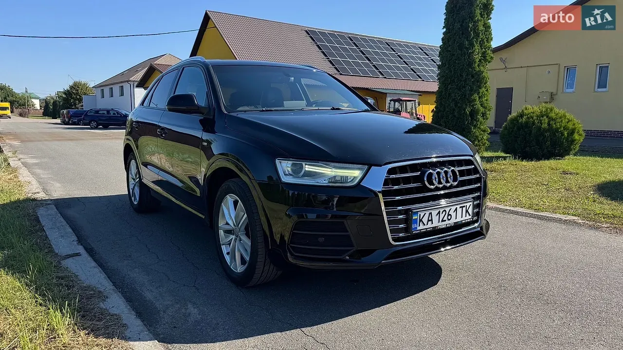 Audi Q3 2018 photo 2