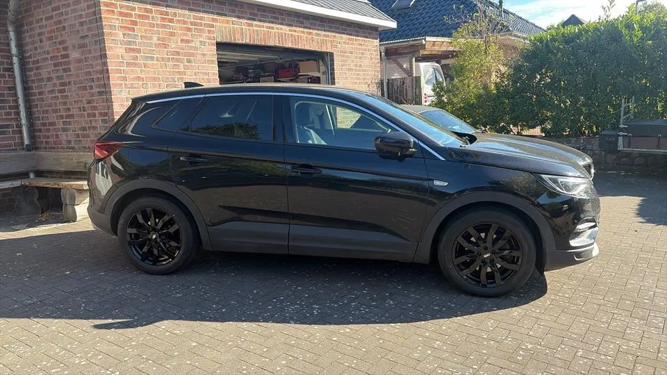 Opel Grandland X