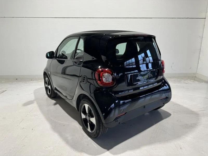 Smart Fortwo 2020 photo 4