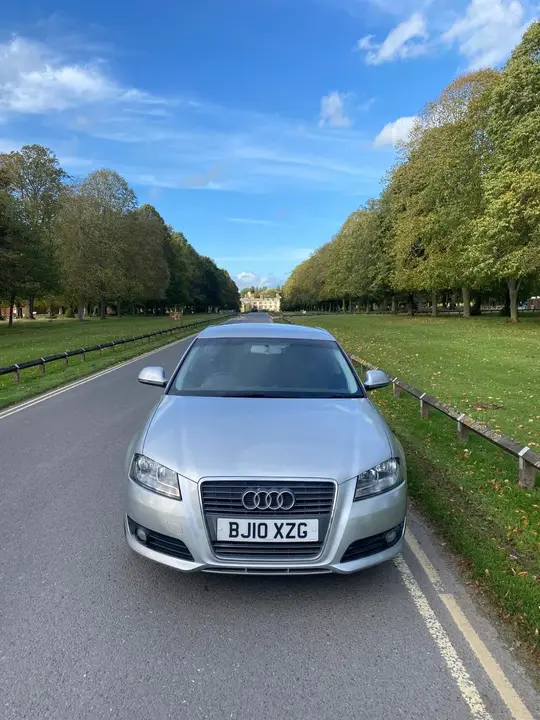 Audi A3 2010 photo 2