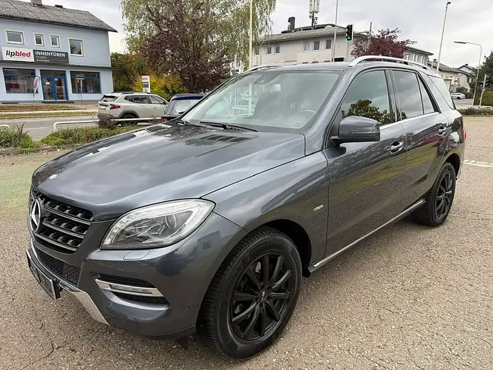 Mercedes-Benz M-Class