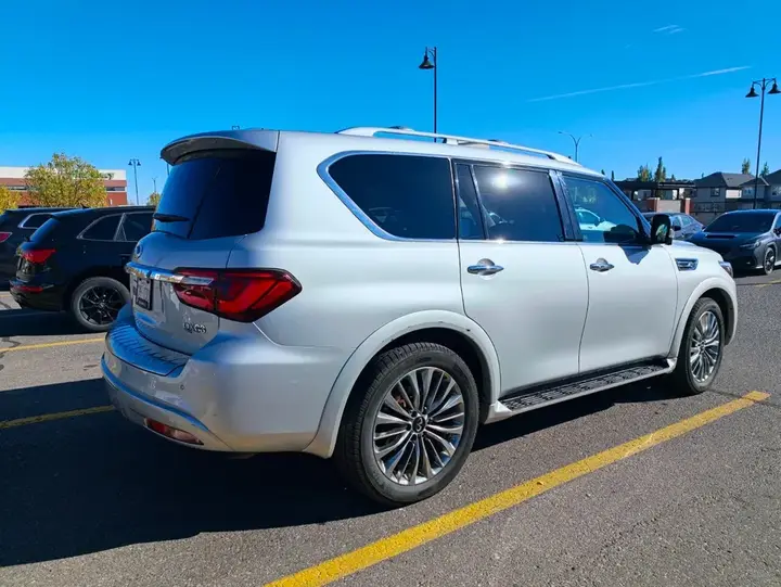 Infiniti Qx80 2019 photo 3