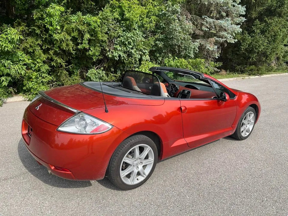 Mitsubishi Eclipse 2007 photo 3