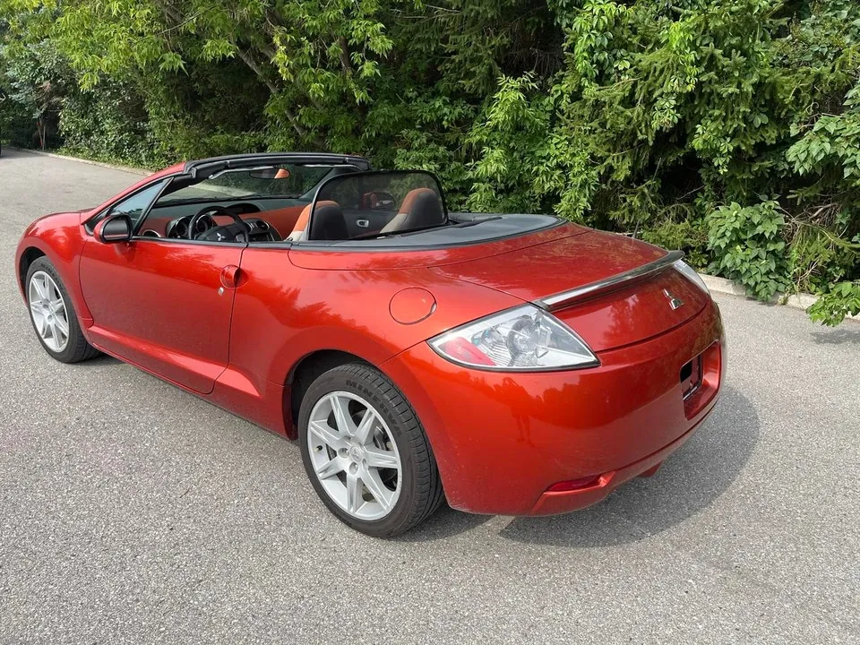 Mitsubishi Eclipse 2007 photo 5