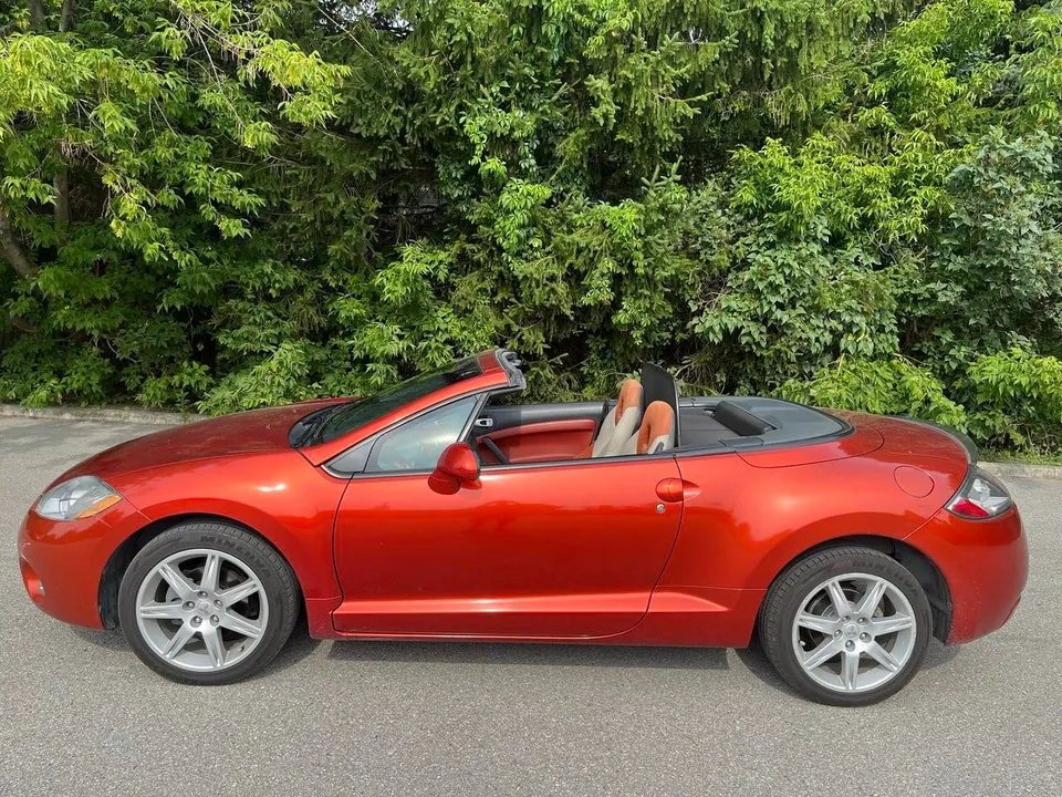 Mitsubishi Eclipse 2007 photo 4